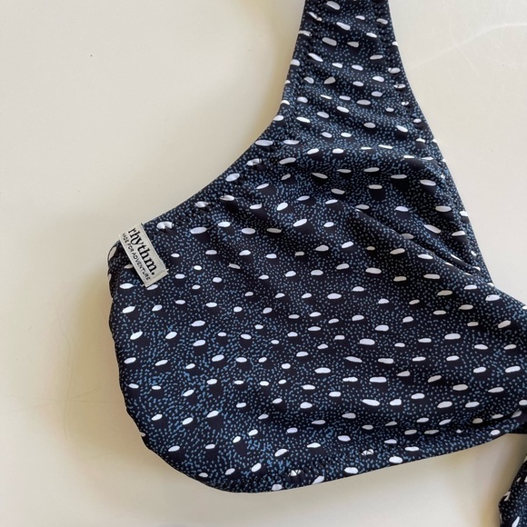 Rythm Pebble Front Tie Bikini Top and Bottom - S/M - Picture 6 of 10